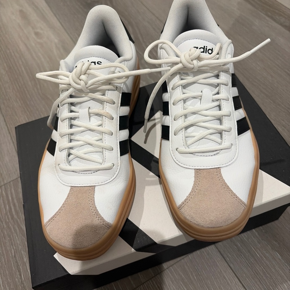 Trendy sneakers
